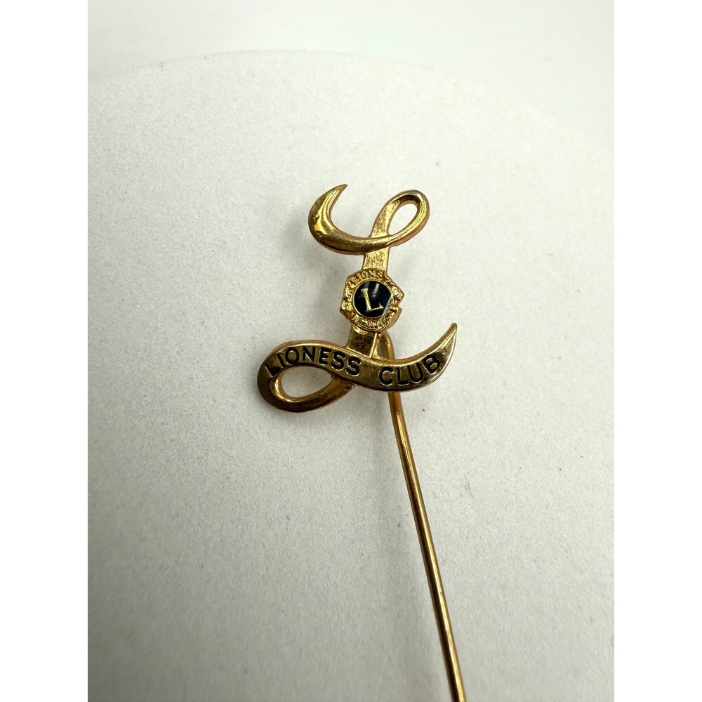 Vintage Lions Club International‎ Lioness Club Gold Tone Stick Pin Lapel Hat Pin